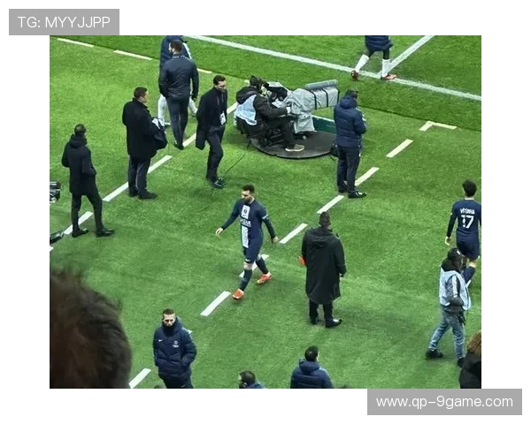 “法甲冠军争夺网再拉紧，悬念生死瞬间”，法甲夺冠概率