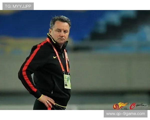 安德莱赫特训练场斯托扬诺维奇表现亮眼